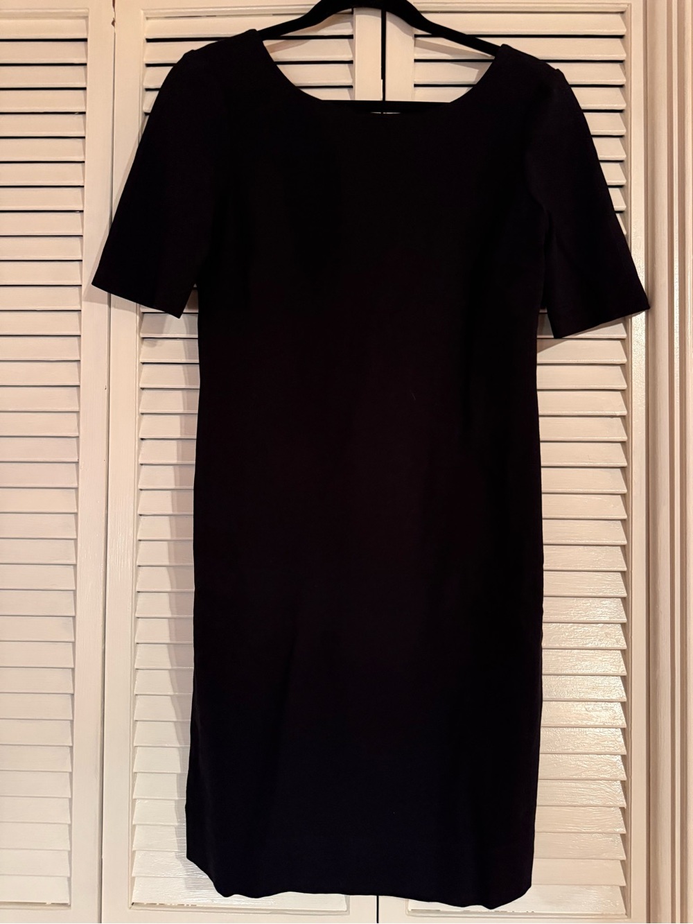 Banana Republic Black Midi Dress with Short Sleeves